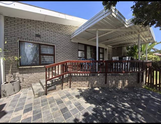 5 BEDROOM HOUSE FOR SALE IN FRAAIUITSIG